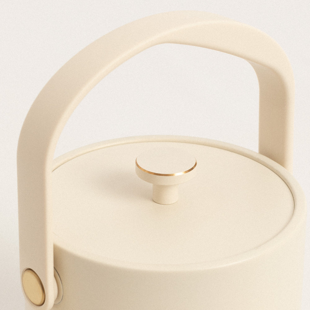 Hervidor Commodore Blanco