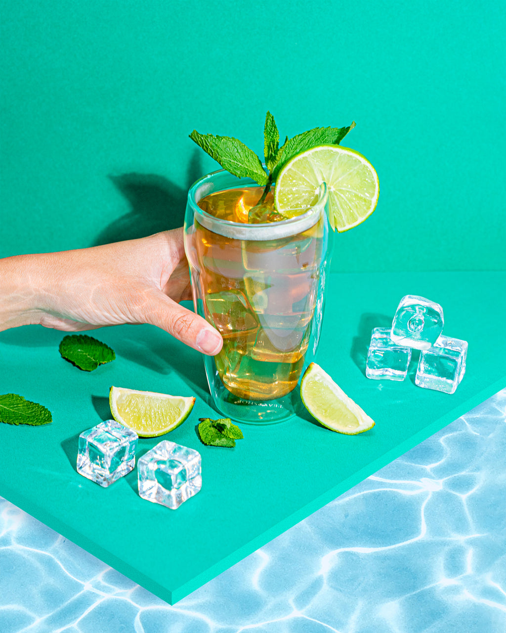 Fresh cold Mojito Cocktail with soda, ice, mint and lemon in glass and  ingredients on a dark background, copy spase, selective focus Stock Photo -  Alamy, image size:1024x1280